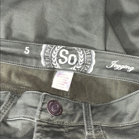 So olive green jegging - Picture 3 of 3